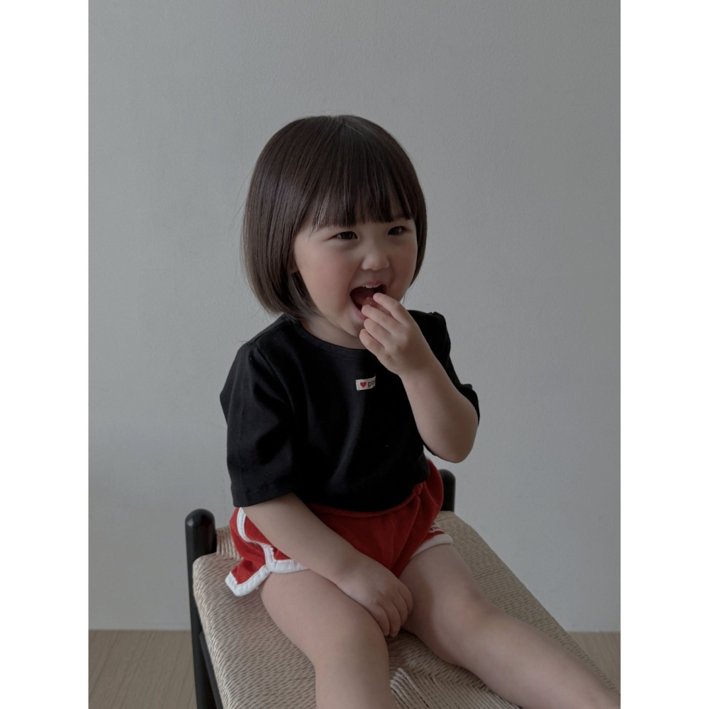 26夏 正韓 The Plain | Daily Little 品牌小標 五分袖Ｔ-細節圖3
