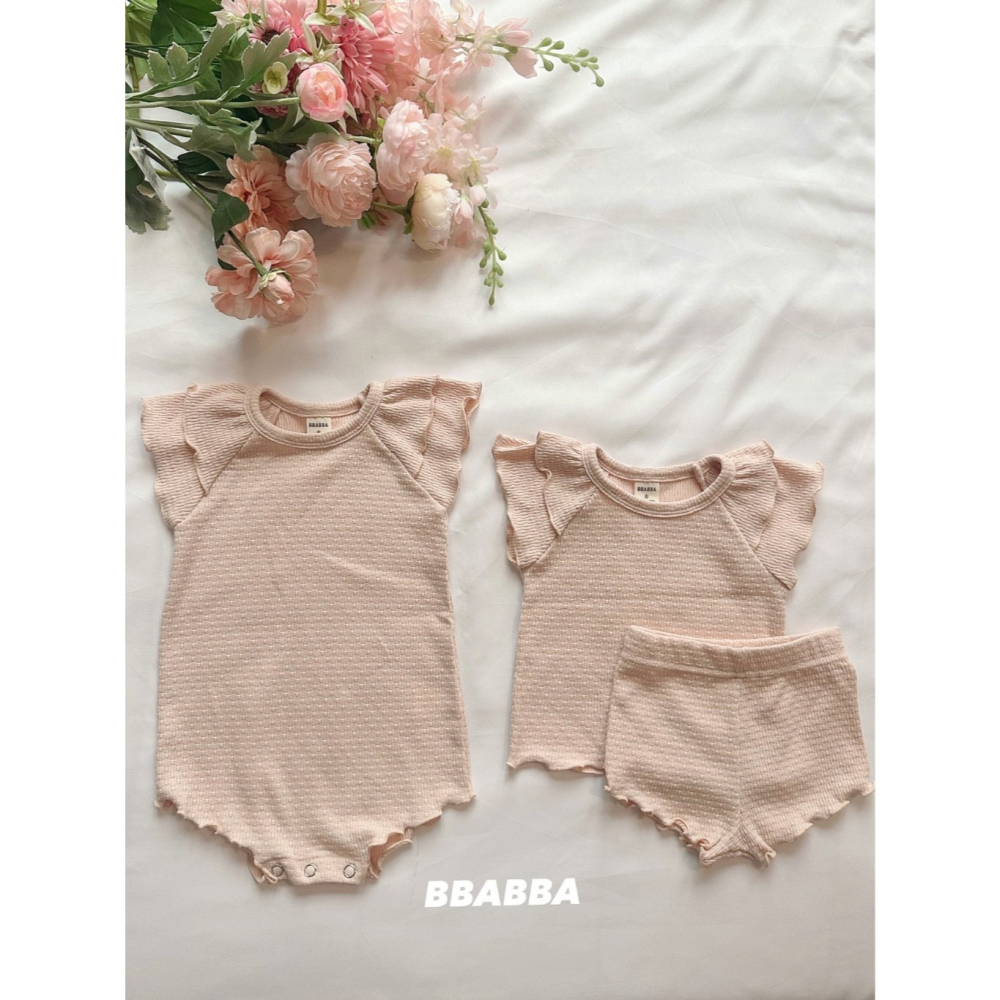 26夏 正韓 Bbabba ｜Cream Baby 氣質款 包屁衣 大推-細節圖5