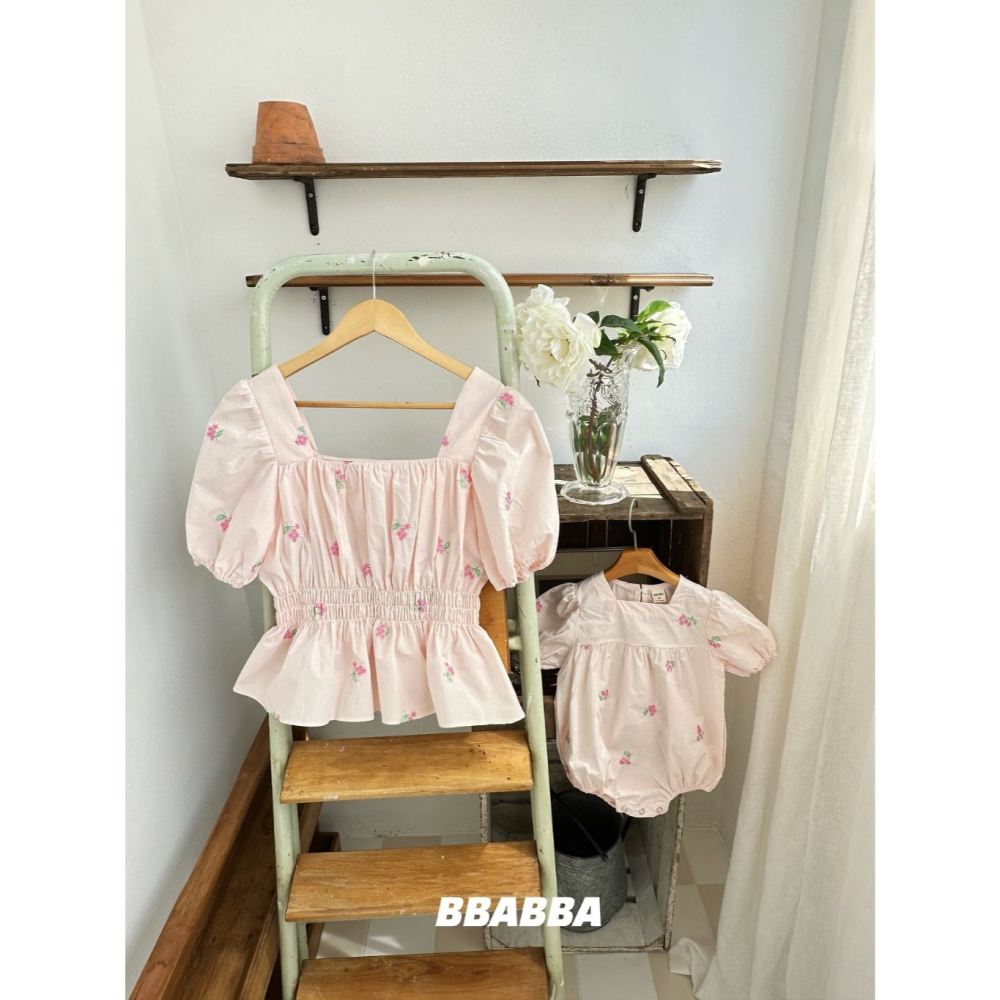 26夏 正韓 Bbabba ｜Cream Baby 夏日小花 包屁衣 氣質款-細節圖4