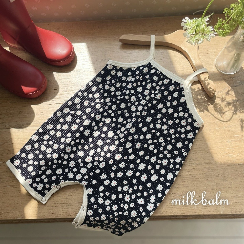 26夏 正韓 Milkblam | Petit Bloom 小花花 打褶連身褲-細節圖5