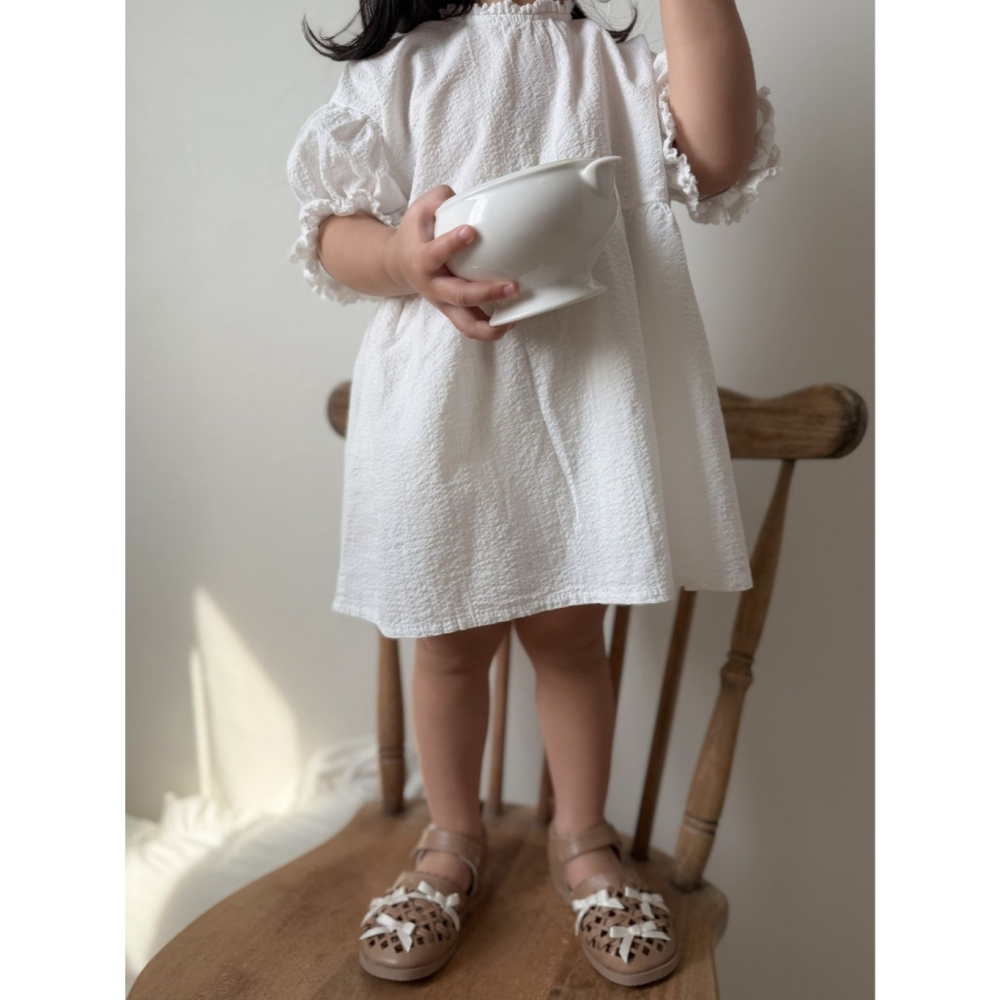 26夏 正韓 Mimimarket | Cream Linen 泡泡紗 公主袖 洋裝 大推氣質款-細節圖3
