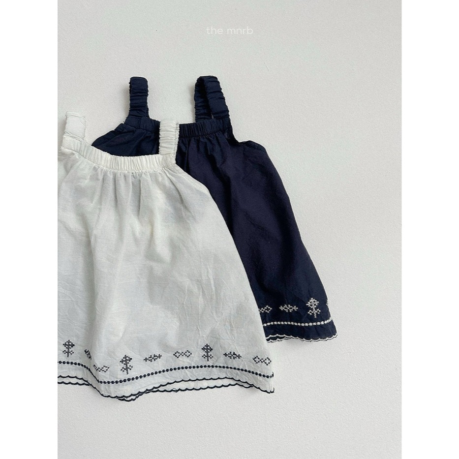 26夏 正韓 Minirobe｜Summer Market #02 下擺刺繡 無袖上衣-細節圖3