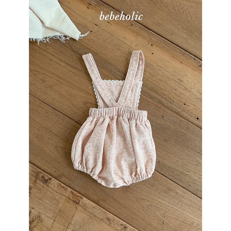 【26秋 】正韓 Bebeholic | 暖暖擁抱 滾邊布蕾 吊帶褲-細節圖6