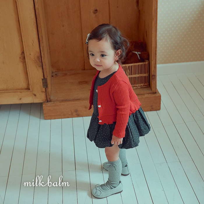 【26秋 】正韓 Milkbalm｜蘋果莊園  荷葉外套+背心 組合套裝-細節圖4