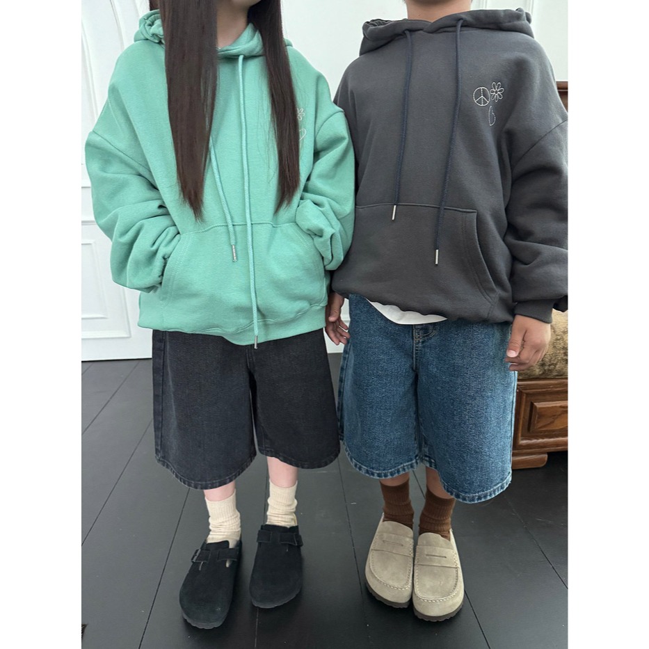 【26秋 】正韓 Our｜小首爾日常 Peace & Love 小刺繡帽T-細節圖3