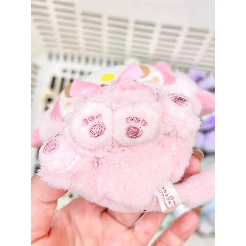 【沁的娃娃屋】❤️台灣出貨❤️三麗鷗坐姿貓咪娃娃吊飾 擺飾 大耳狗 帕恰狗 庫洛米 美樂蒂 布丁狗 HelloKitty-細節圖5