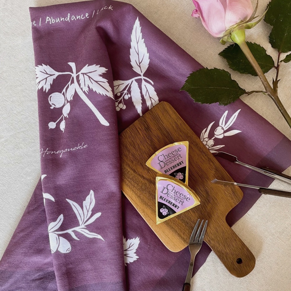 漫步植物園系列 - 自然風萬用大方巾 (野生莓果款)-細節圖3