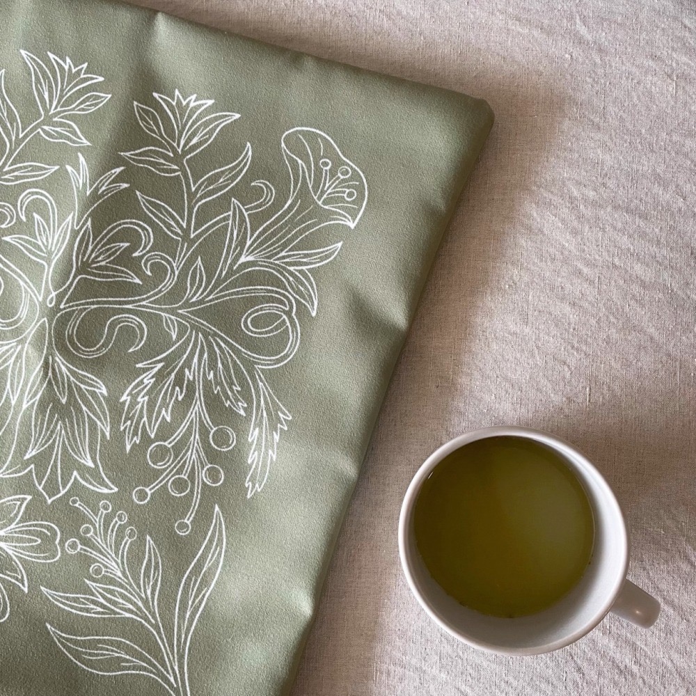 漫步植物園系列 - 茶色花草圖紋抱枕套 (抹茶綠)-細節圖3