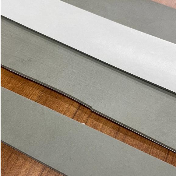 美國製 工業級矽膠發泡綿 單面背膠 厚度1/8＂  超耐熱 下腳料-細節圖2