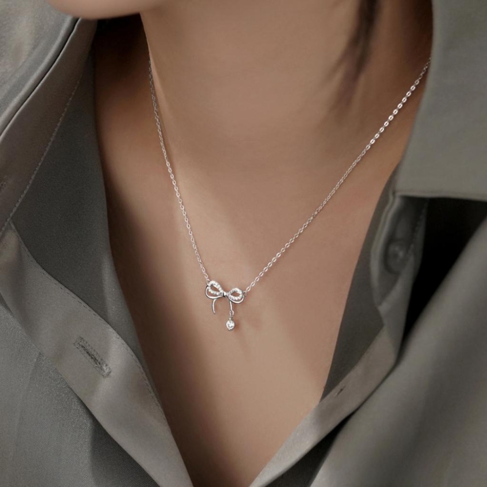 【43小舖】925純銀 雙層 蝴蝶結 鑲鑽鋯石 項鍊｜S925｜通體純銀｜頸鍊｜鎖骨鍊｜飾品｜銀飾｜送拭銀布-細節圖3