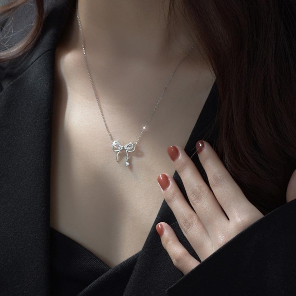 【43小舖】925純銀 雙層 蝴蝶結 鑲鑽鋯石 項鍊｜S925｜通體純銀｜頸鍊｜鎖骨鍊｜飾品｜銀飾｜送拭銀布-細節圖4