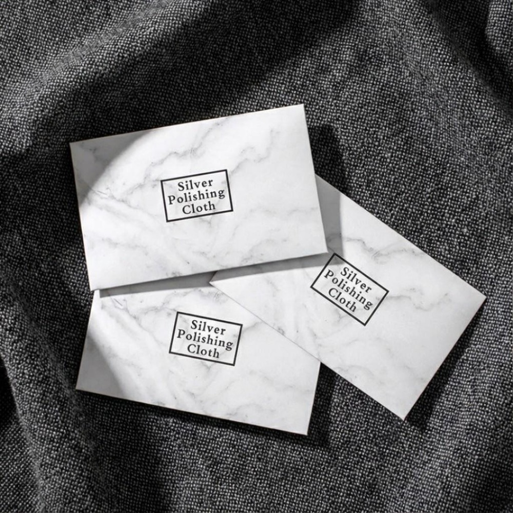 【43小舖】現貨買5送2🔥 拭銀布｜超細纖維 頂級拭銀布｜擦銀布｜拋光布｜純銀 飾品 擦拭布｜鹿皮絨｜高質感大理石包裝-細節圖7