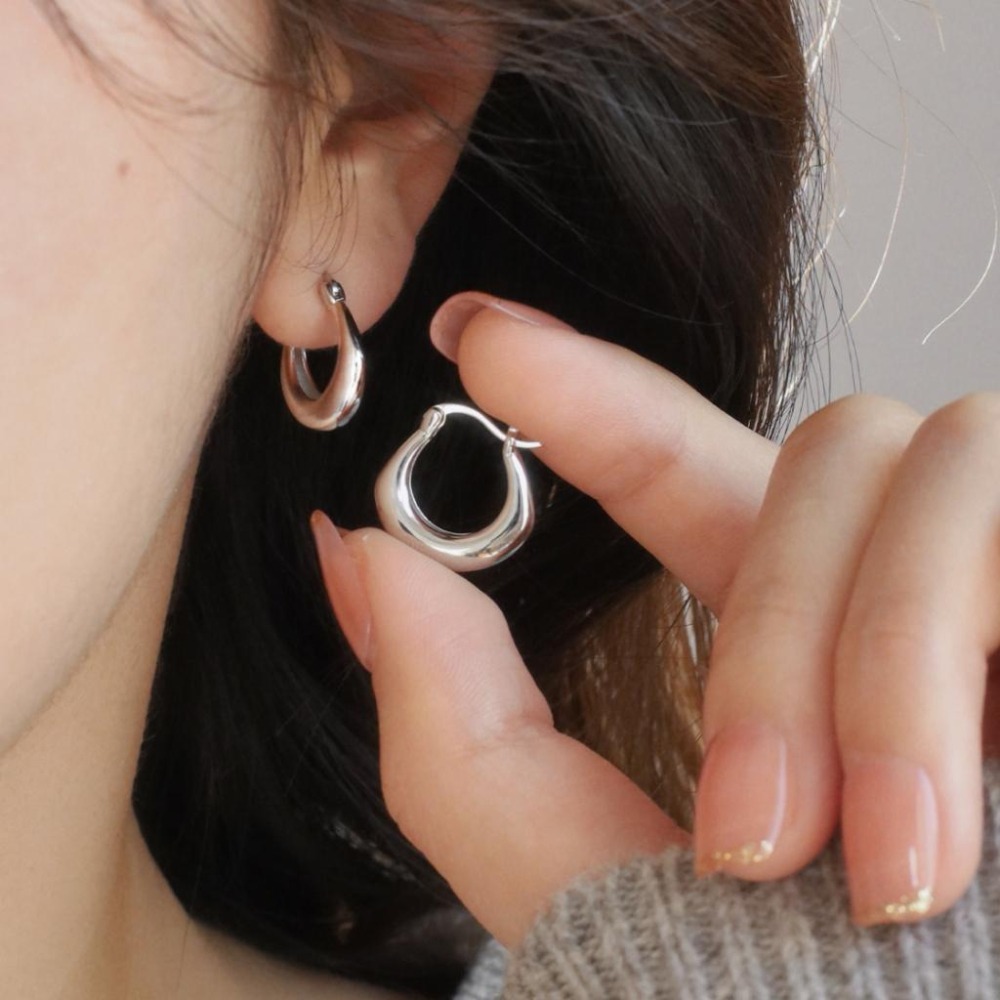 【43小舖】925純銀 幾何U型 圓圈 扣式 耳釘 ｜S925｜通體純銀｜耳環｜耳扣｜耳圈｜耳飾｜飾品｜銀飾｜送拭銀布-細節圖5