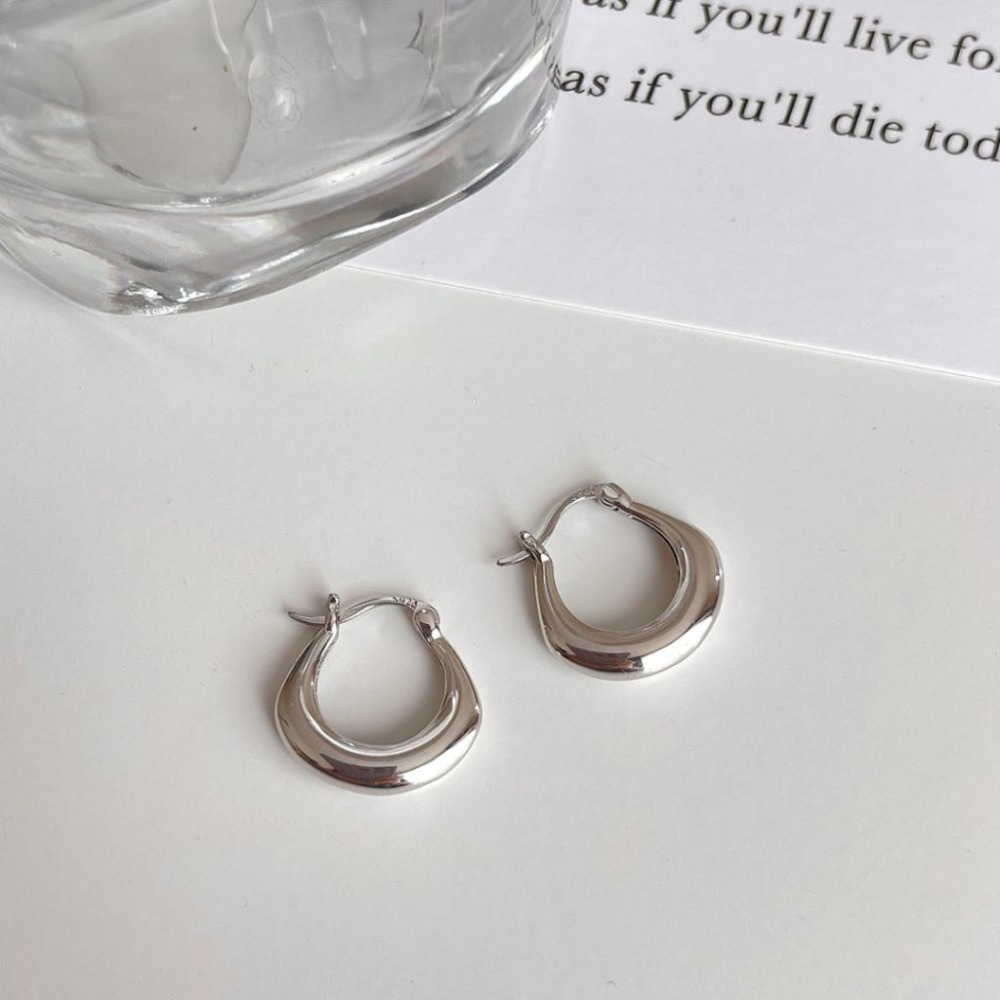 【43小舖】925純銀 幾何U型 圓圈 扣式 耳釘 ｜S925｜通體純銀｜耳環｜耳扣｜耳圈｜耳飾｜飾品｜銀飾｜送拭銀布-細節圖8