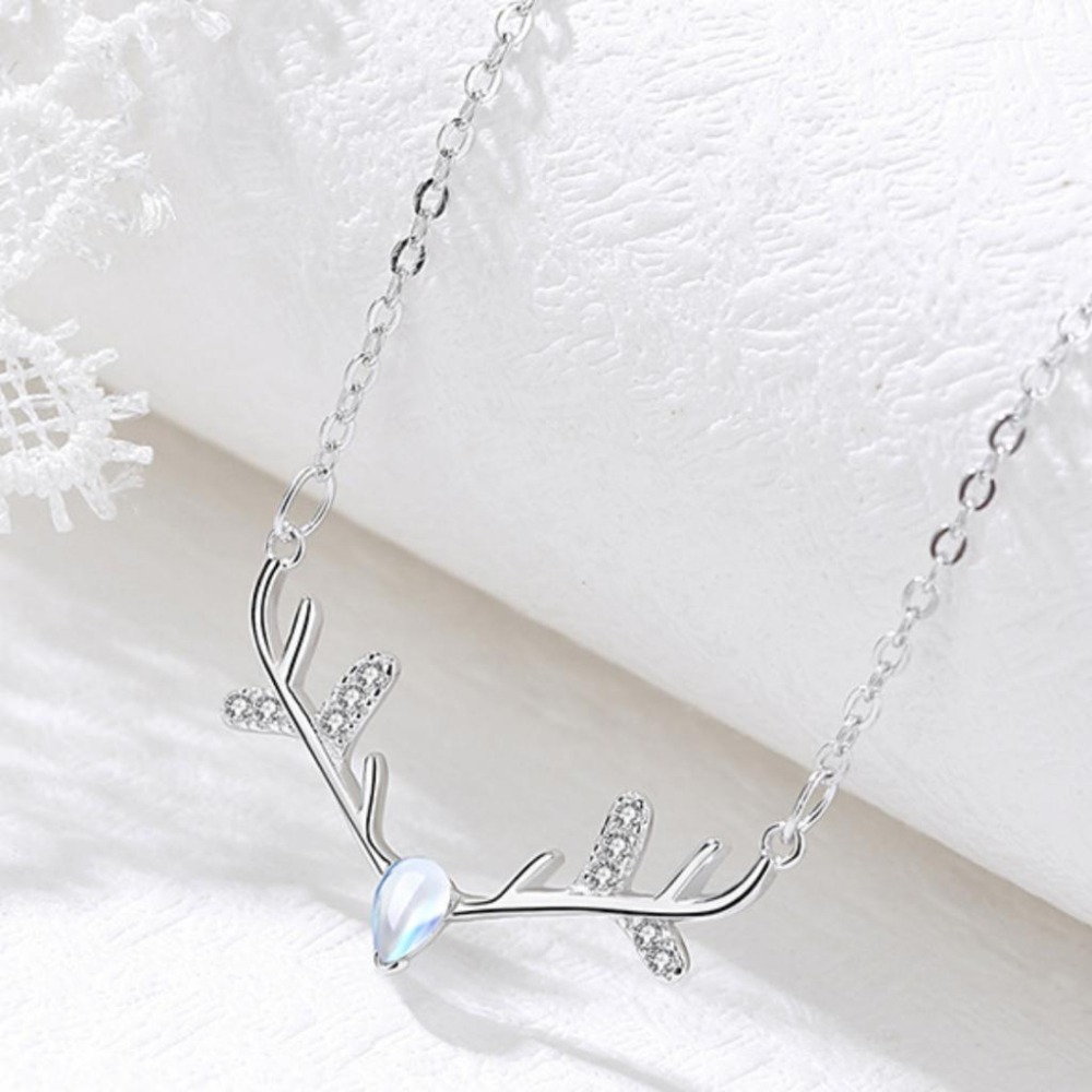 【43小舖】925純銀 一鹿有你 月光石 鑲嵌鋯石 馴鹿造型 項鍊｜S925｜通體純銀｜頸鍊｜聖誕節｜飾品｜銀飾｜拭銀布-細節圖8