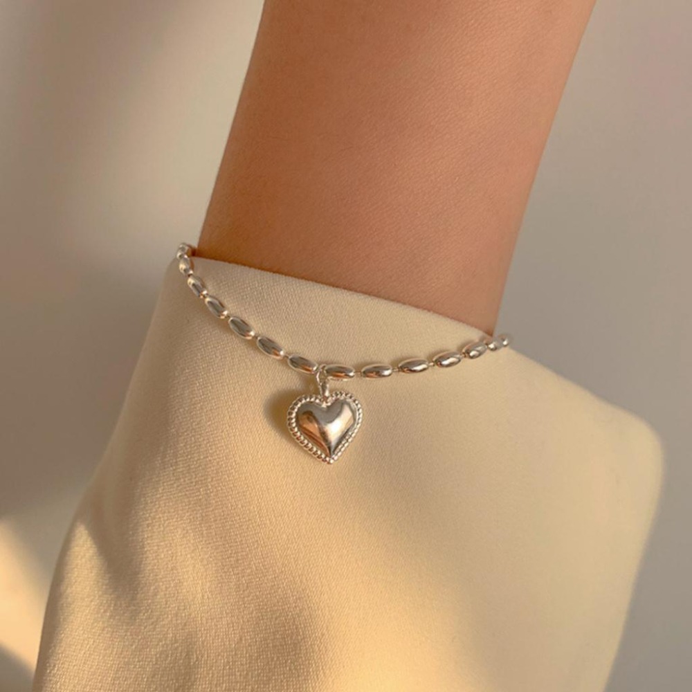 【43小舖】925純銀 銀米粒串珠 橄欖珠 愛心 心形 手鍊｜S925｜通體純銀｜手環｜手鏈｜手飾｜飾品｜銀飾｜送拭銀布-細節圖4