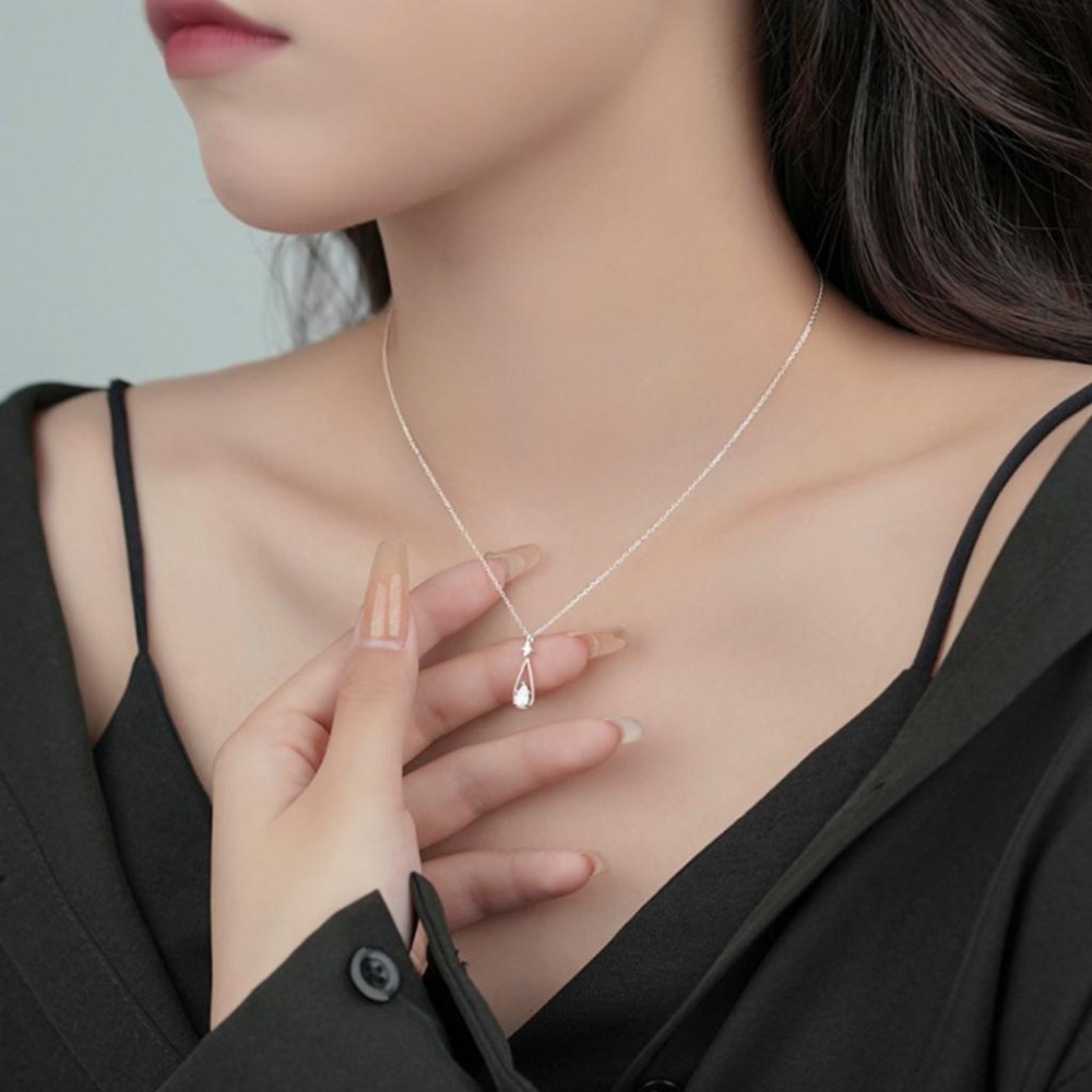 【43小舖】925純銀 水滴 鑲鑽鋯石 項鍊｜S925｜通體純銀｜頸鍊｜鎖骨鍊｜飾品｜銀飾｜送拭銀布-細節圖3