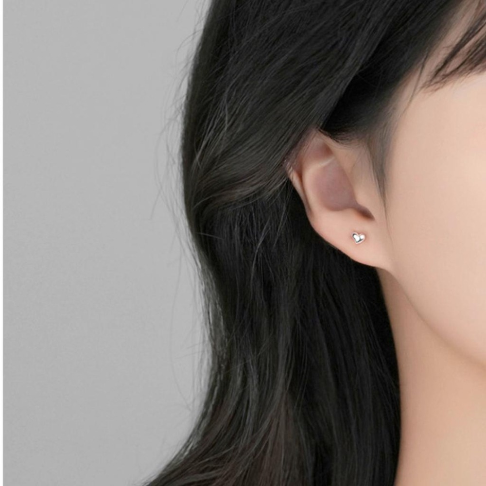 【43小舖】999足銀 愛心桃心 心形 耳釘 ｜S999｜通體純銀｜純銀｜耳環｜耳飾｜飾品｜銀飾｜送拭銀布-細節圖3