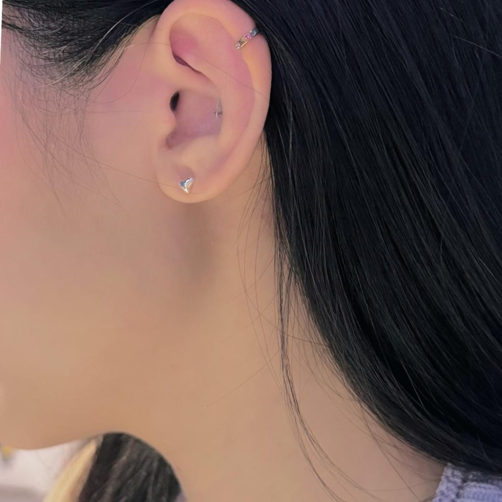 【43小舖】999足銀 愛心桃心 心形 耳釘 ｜S999｜通體純銀｜純銀｜耳環｜耳飾｜飾品｜銀飾｜送拭銀布-細節圖5