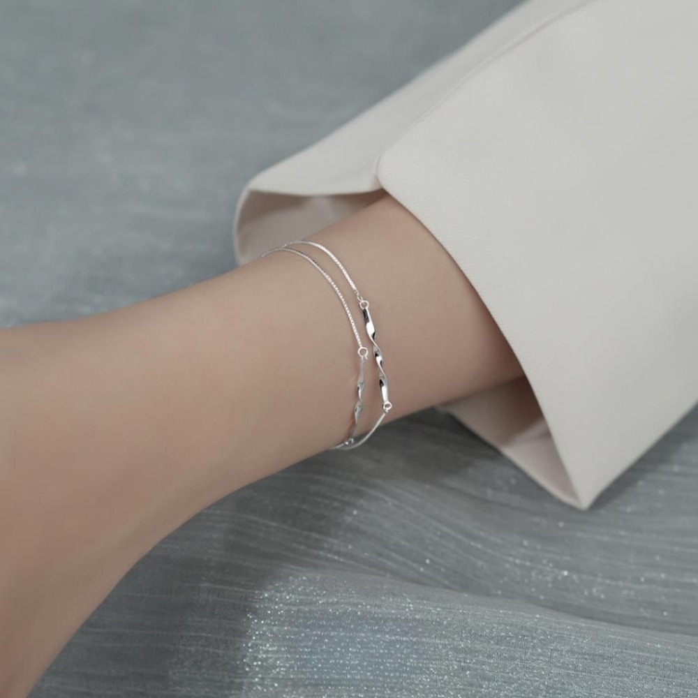 【43小舖】925純銀 莫比烏斯 雙層波浪 手鍊｜S925｜純銀｜手環｜手鏈｜手飾｜飾品｜銀飾｜送拭銀布-細節圖3