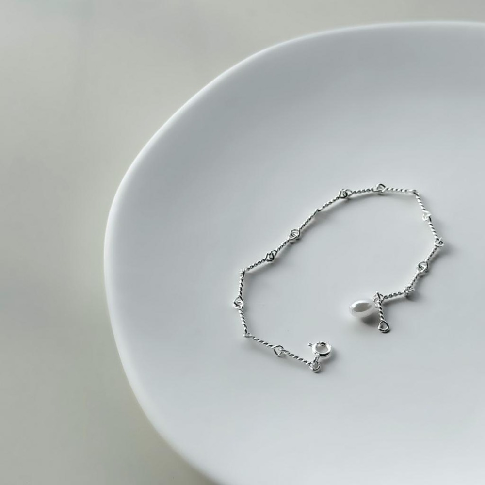 【43小舖】925純銀 天然珍珠 扭線 扭繩 扭結鏈 手鍊｜S925｜通體純銀｜手環｜手鏈｜手飾｜飾品｜銀飾｜送拭銀布-細節圖8