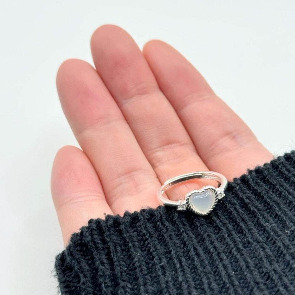【43小舖】925純銀 瑪瑙愛心 麻花心形 鑲鑽鋯石 可調式 戒指｜S925｜通體純銀｜開口戒｜飾品｜銀飾｜送拭銀布-細節圖6