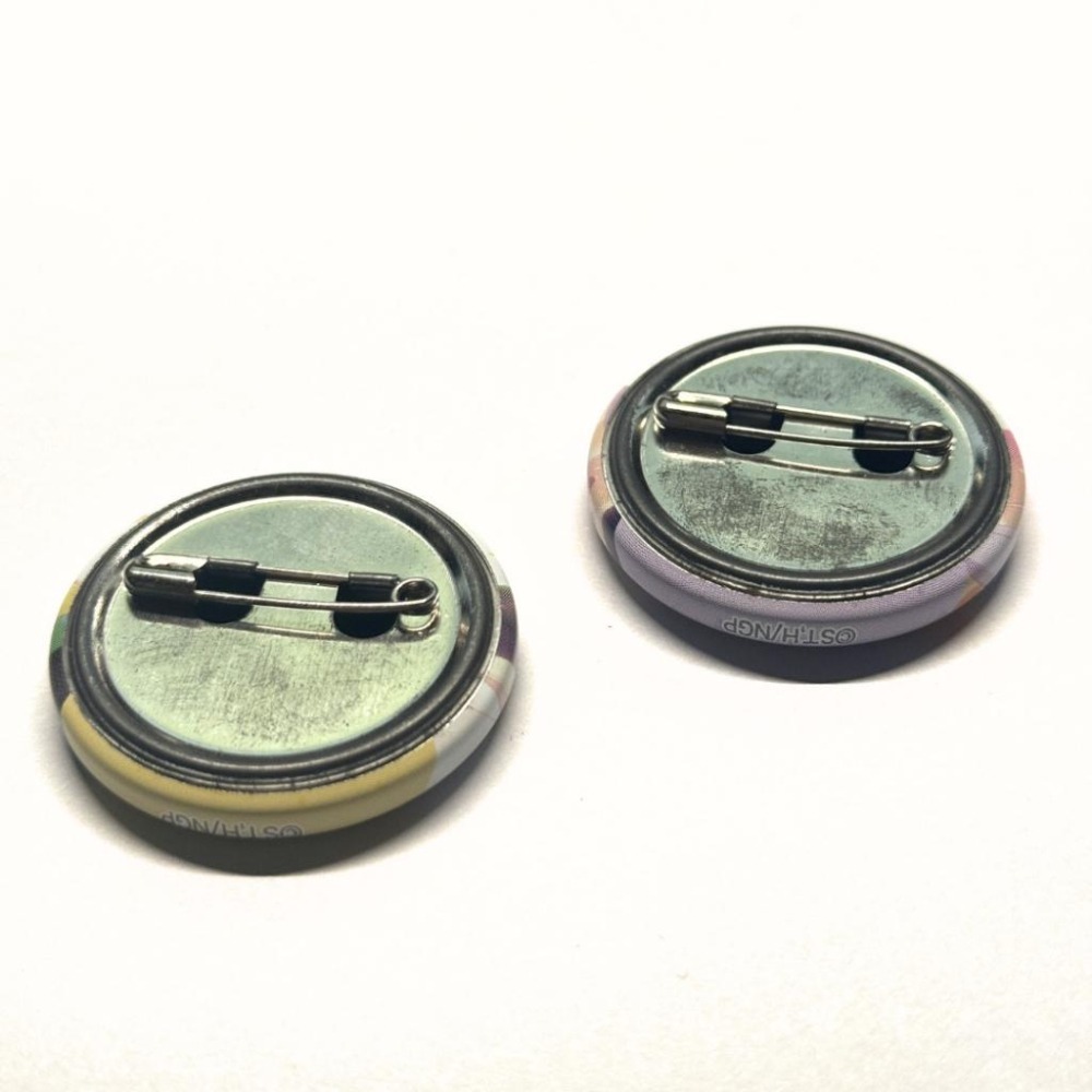 【43小舖】NEW GAME 涼風青葉 八神光 胸章 兩入組 日版｜芳文社｜NEW GAME!!｜徽章-細節圖4