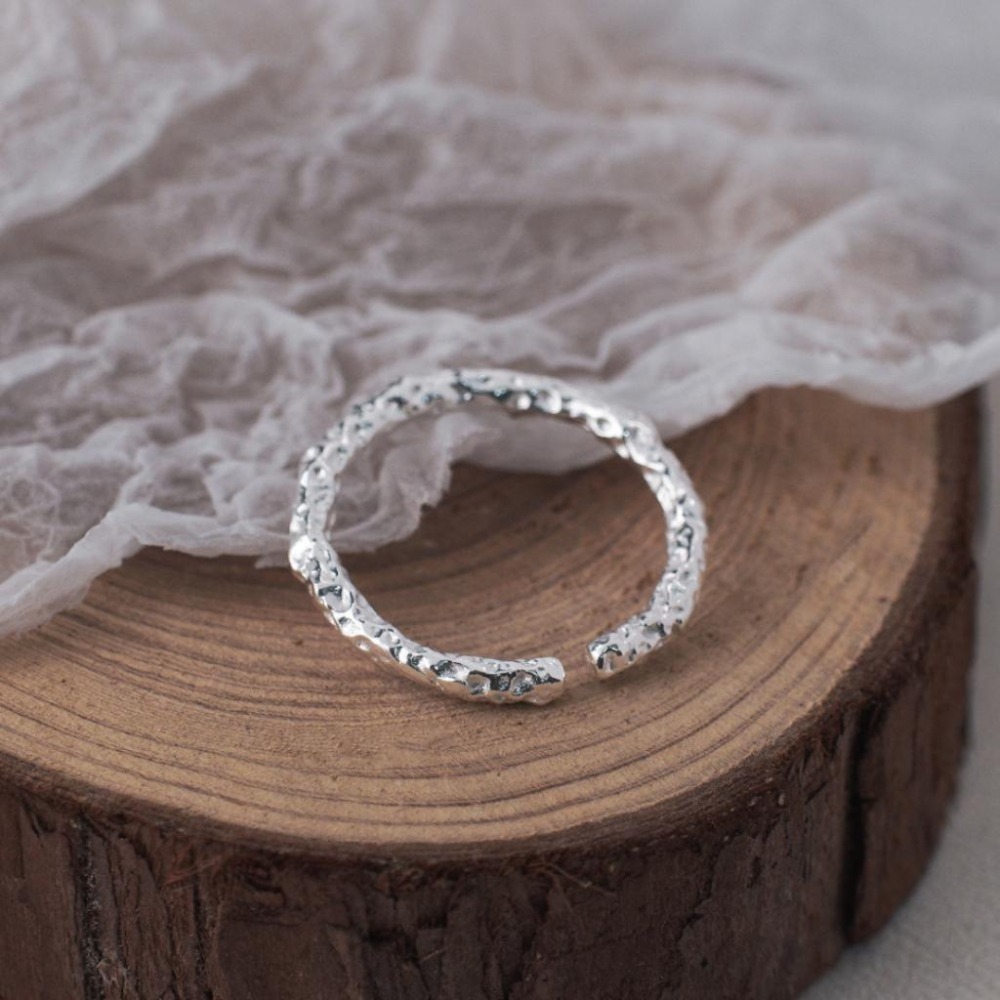 【43小舖】925純銀 不規則 褶皺紋理 樹紋 素圈 可調式 戒指｜S925｜通體純銀｜開口戒｜飾品｜銀飾｜送拭銀布-細節圖7