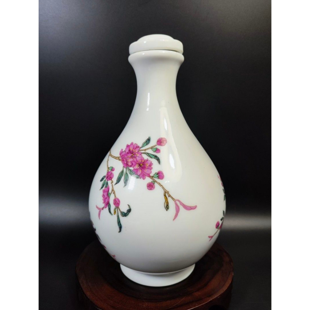 民73年乾隆窯陶瓷-壺桃碧萊山採琺瑯/開國紀念酒［空酒瓶］（台灣官窯/古董/官窯/老物/老件/收藏/擺飾/經典/陶瓷/陶-細節圖5