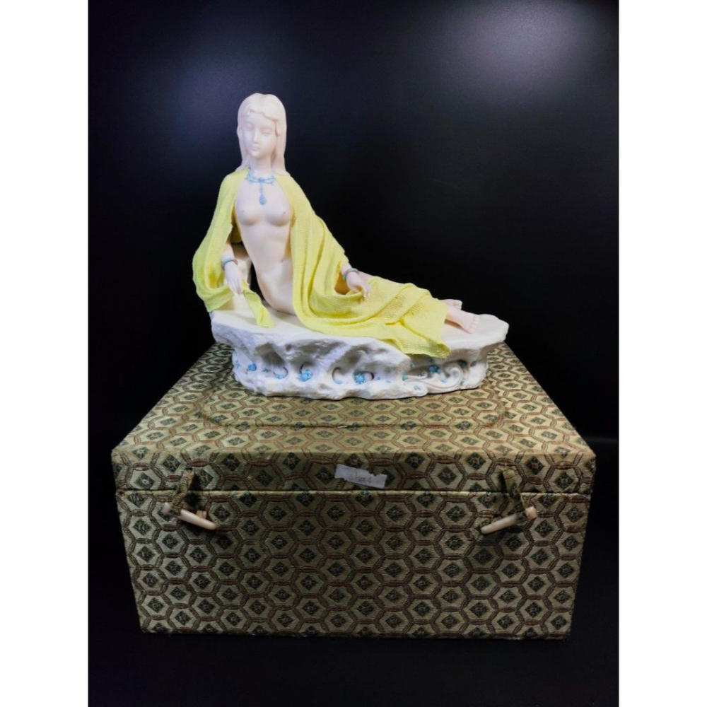 早期德化陶瓷- 山花女體雕塑仕女藝術品（名家：鄭雄文）#01（古董/收藏/神像/佛像/陶瓷/精品/收藏/擺飾/銅爐/香爐-細節圖10