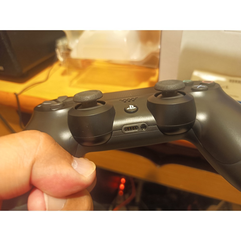ps4 原廠手把 極新-細節圖3