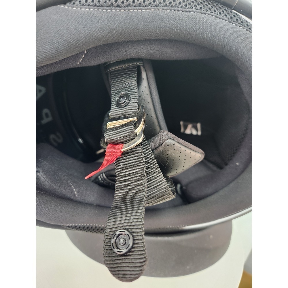 ✧上頂安全帽✧🔥打折or MT頭套🔥Airoh SPARK #8彩繪 義大利全罩式安全帽 台灣頭型 隱藏藍芽線設計-細節圖8