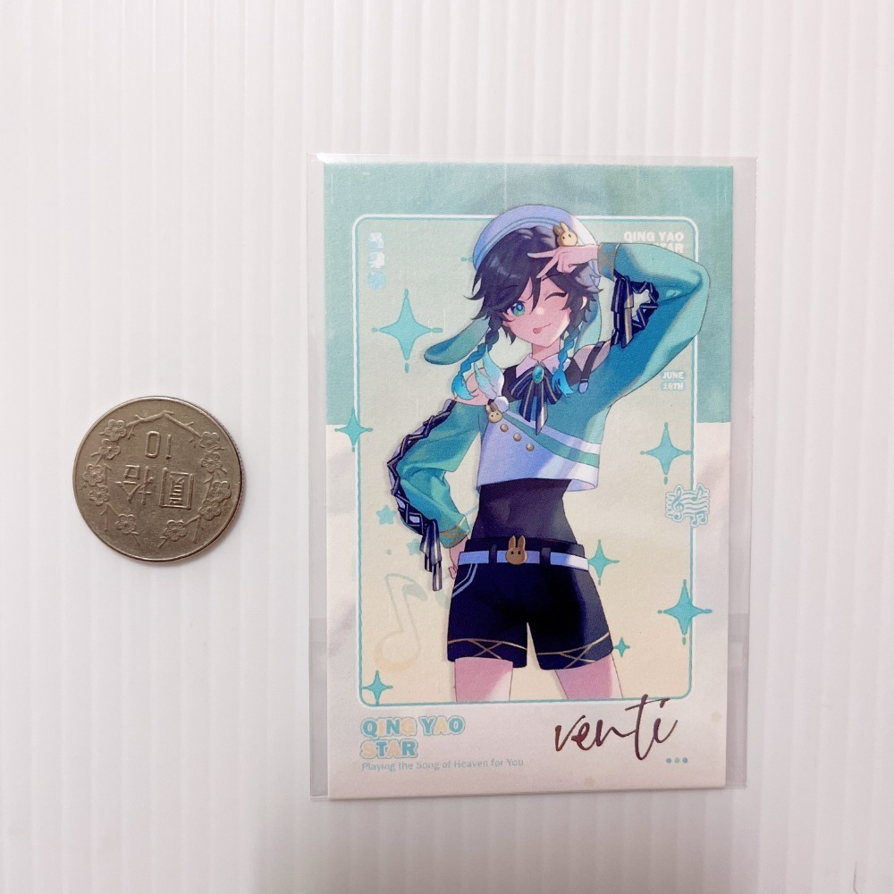 現貨🎐風精靈🎐原神同人｜溫迪 風神 蒙德 拍立得 明信片 透卡 鐳射票 娃娃 立牌 吊飾 原神周邊 原神週邊-規格圖5