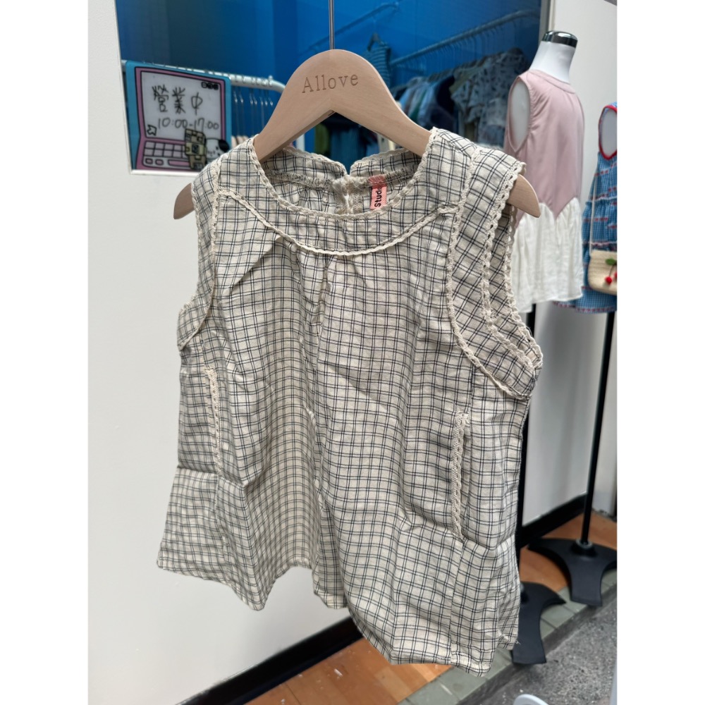 韓系格子背心上衣-細節圖2