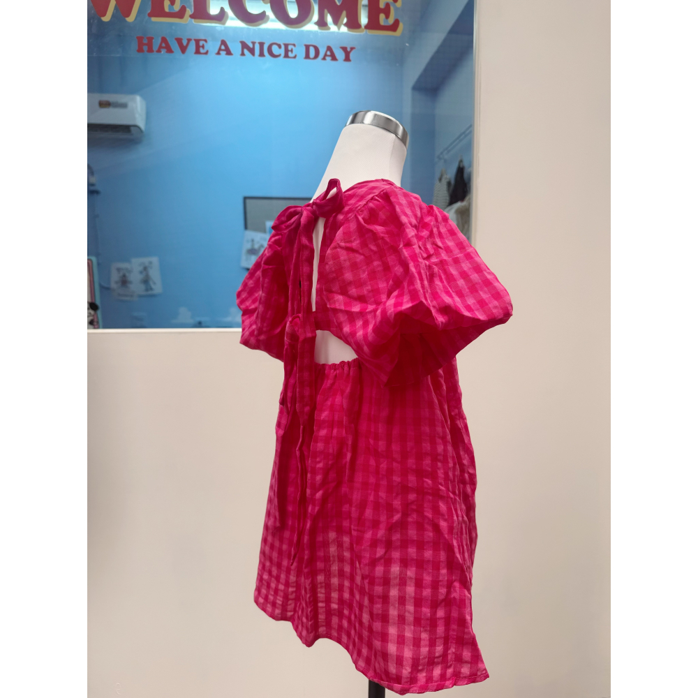 韓系桃紅泡泡袖洋裝-細節圖4