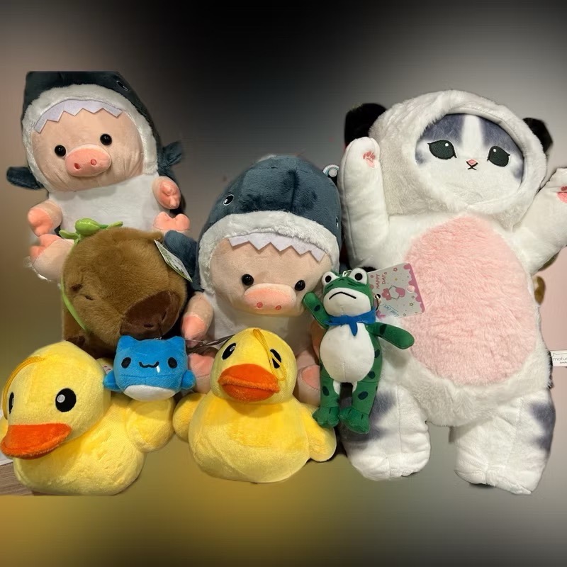 娃娃機商品｜寶可夢卡比獸 雷丘 皮卡丘 大蔥鴨 背包 毛巾 娃娃 拉拉熊 卡皮巴拉 喬巴 胡迪 怪獸電力公司頸枕 咖波-細節圖3