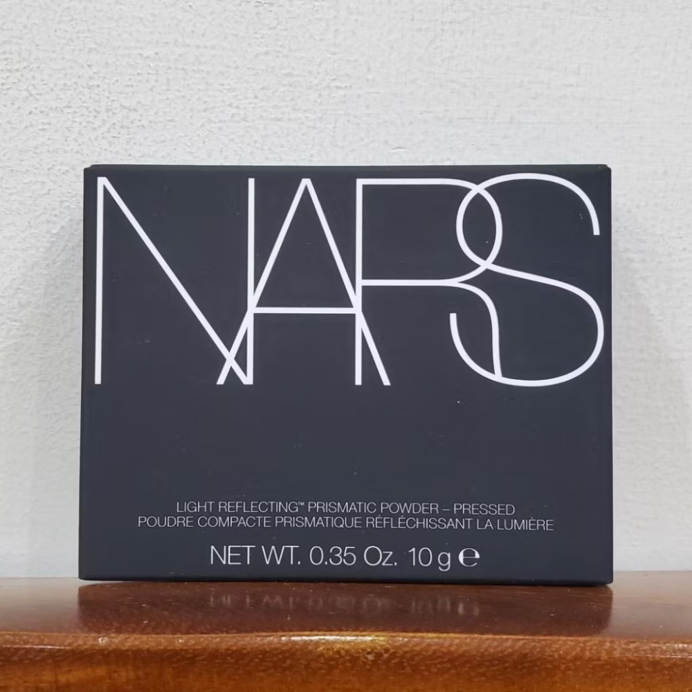 🐾全新現貨🐾 NARS 裸光幻彩蜜粉餅 極光小白餅 10g 無粉撲 台灣公司貨 校色提亮光澤定妝-細節圖2