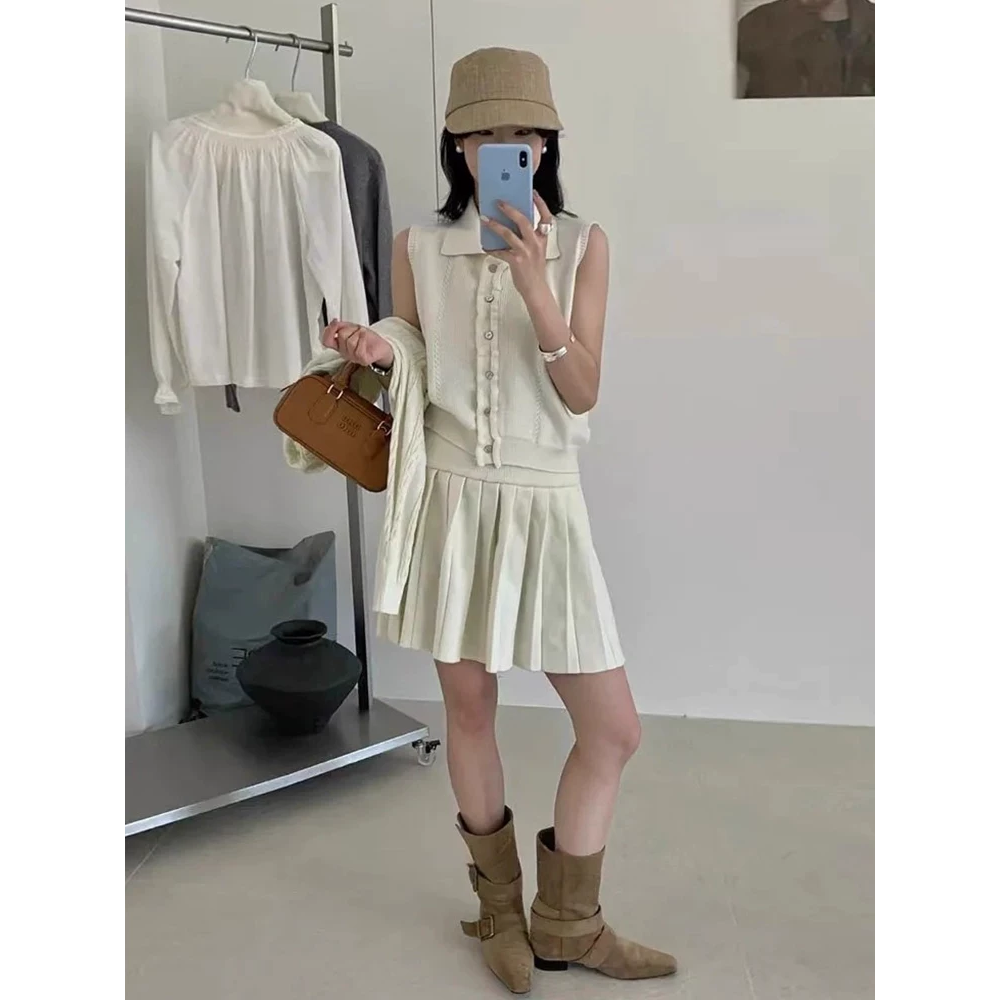 韓國名媛 超值划算三件組 針織外套 無袖polo領 學院風百褶裙短裙 洋裝套裝 2色-細節圖6