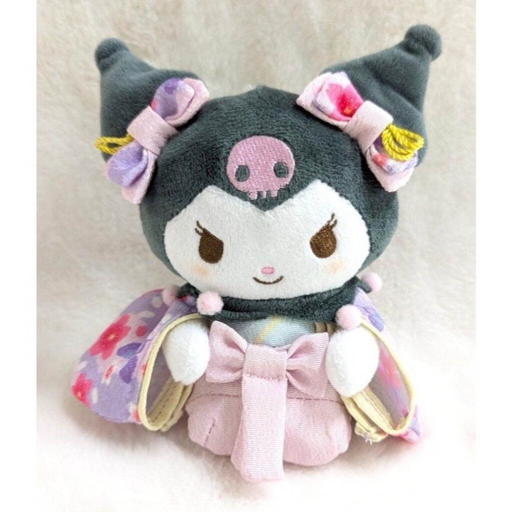 限量 |穿上日式和服與盔甲！美樂蒂、玉桂狗、hello kitty和庫洛米掛飾娃娃-細節圖4