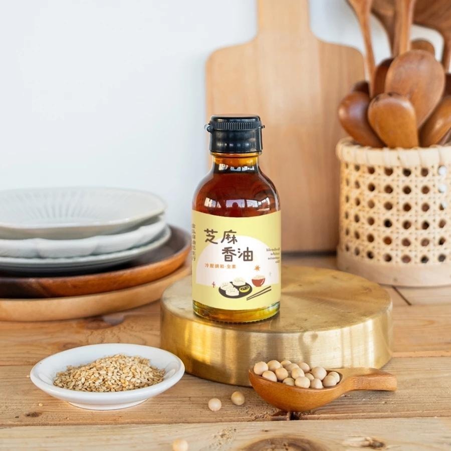 金弘麻油花生行【任選】胡麻油/香油/白麻油/ 花生油100ml 嚐鮮迷你油瓶-細節圖3