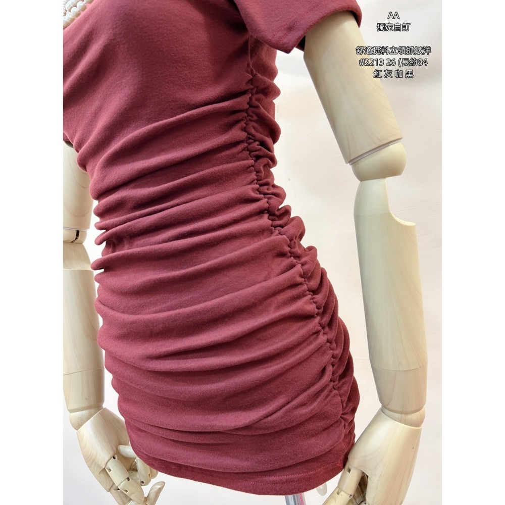 ♡新款預購 2213 舒適挺料立領抓皺洋-細節圖4