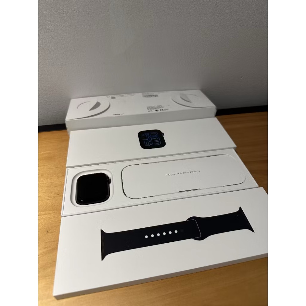 Apple Watch SE3 44mm 午夜🔋100%│剛開通一個月!!│配件全新│外觀99新!!│全機無傷│☁️好-細節圖6