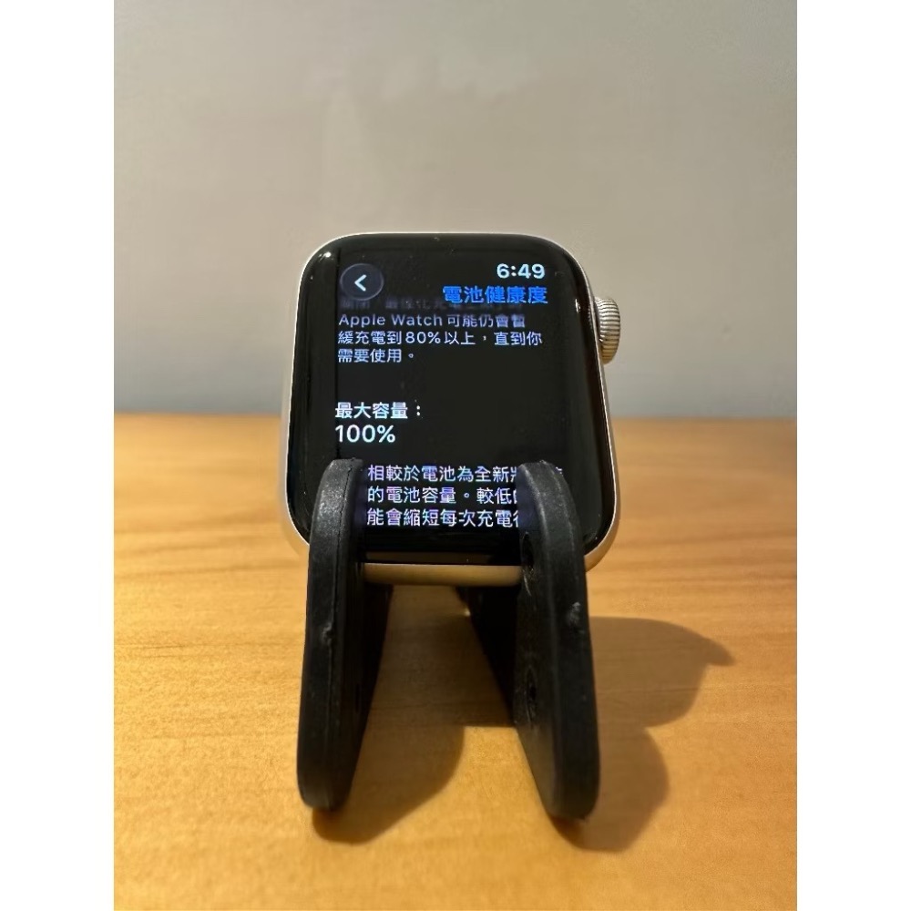 Apple Watch SE3 44mm星光🔋100%⛑️保固-2027/04│剛開通一週！│原廠電池│盒配完整-細節圖2