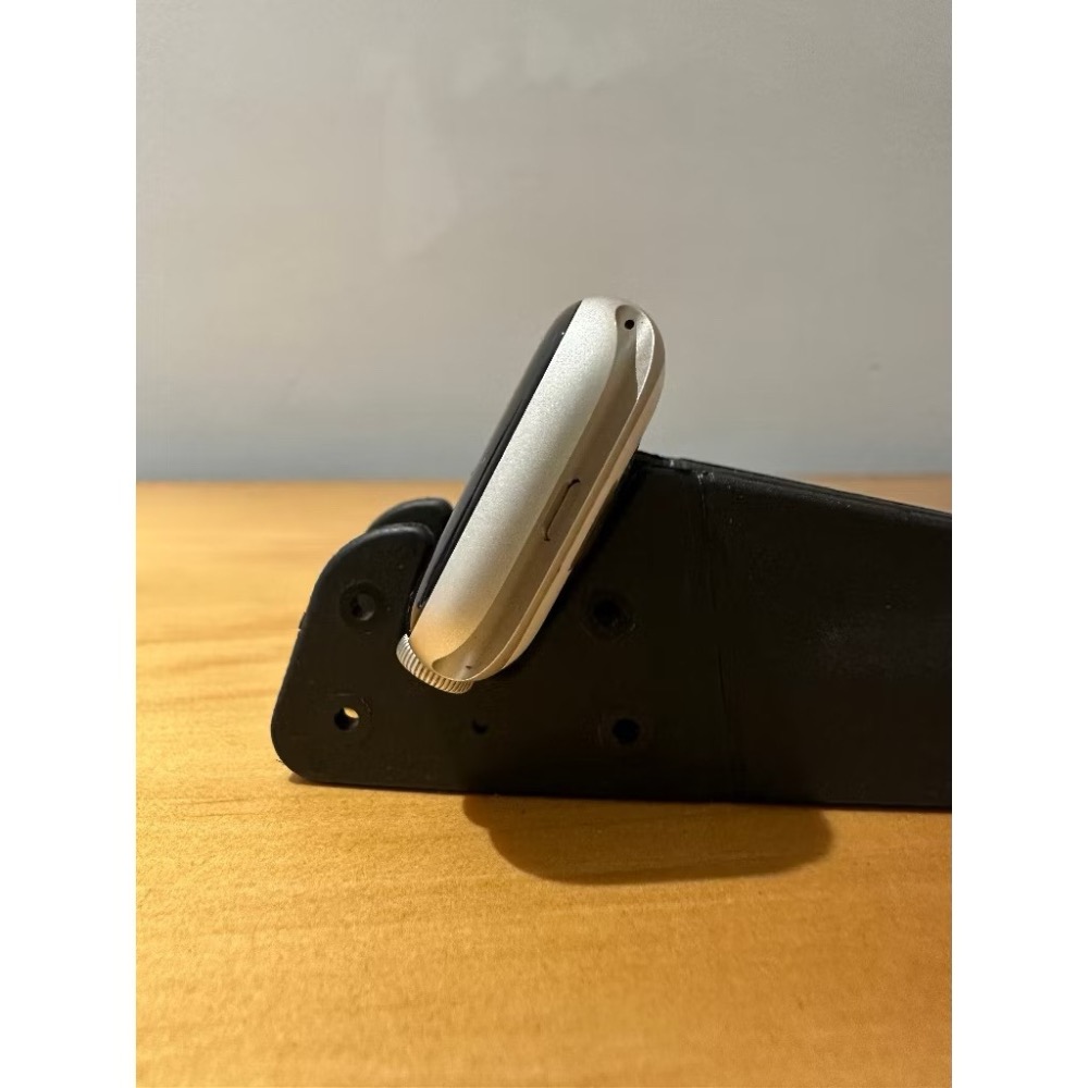 Apple Watch SE3 44mm星光🔋100%⛑️保固-2027/04│剛開通一週！│原廠電池│盒配完整-細節圖3