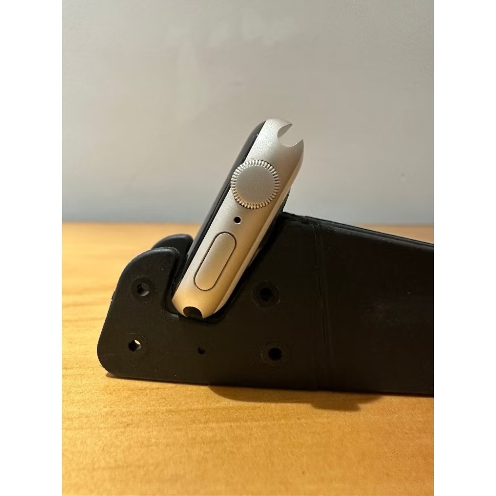 Apple Watch SE3 44mm星光🔋100%⛑️保固-2027/04│剛開通一週！│原廠電池│盒配完整-細節圖6