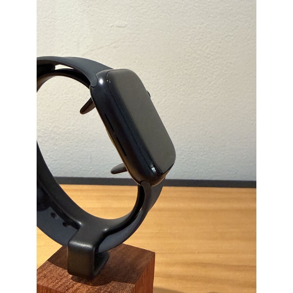 Apple Watch SE2 44mm 午夜🔋100%│螢幕無傷│外觀9成新│原廠電池│盒配齊全-細節圖4