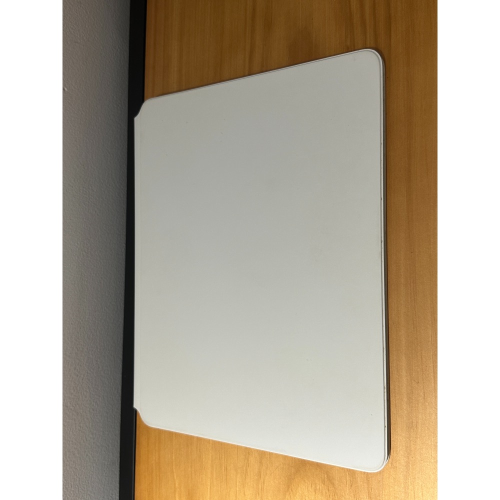 ☁️好物雲3C雲端商店│巧控鍵盤Magic Keyboard  for ipad12.9 A2480-細節圖2