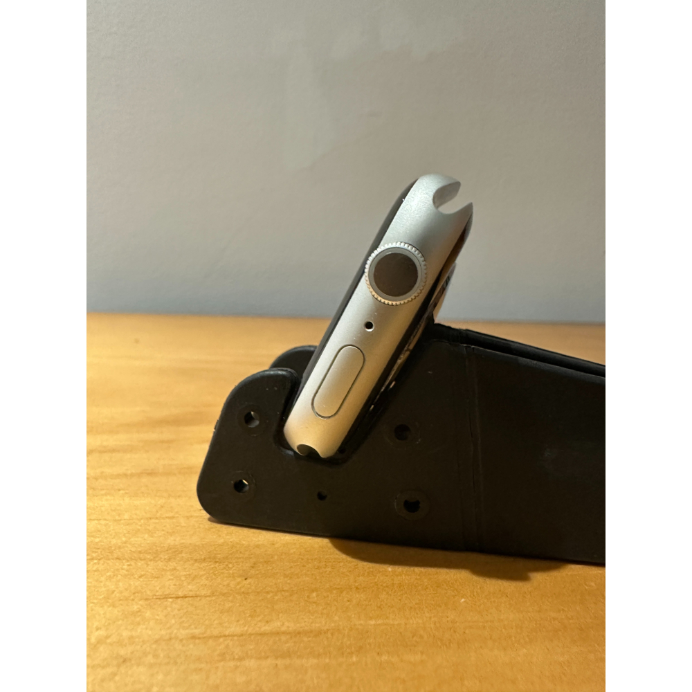 Apple Watch 8 45mm 銀🔋100%│盒配完整│外觀95成新│原廠電池│☁️好物雲3C-細節圖2