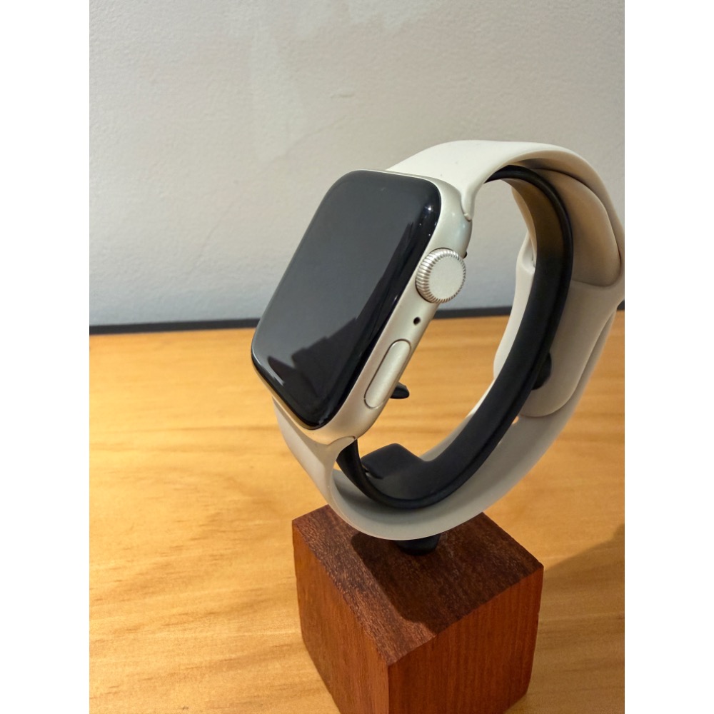 Apple Watch SE2 44mm 星光🔋96%│螢幕無傷│原廠電池│有盒配│ ☁️好物雲3C-細節圖4