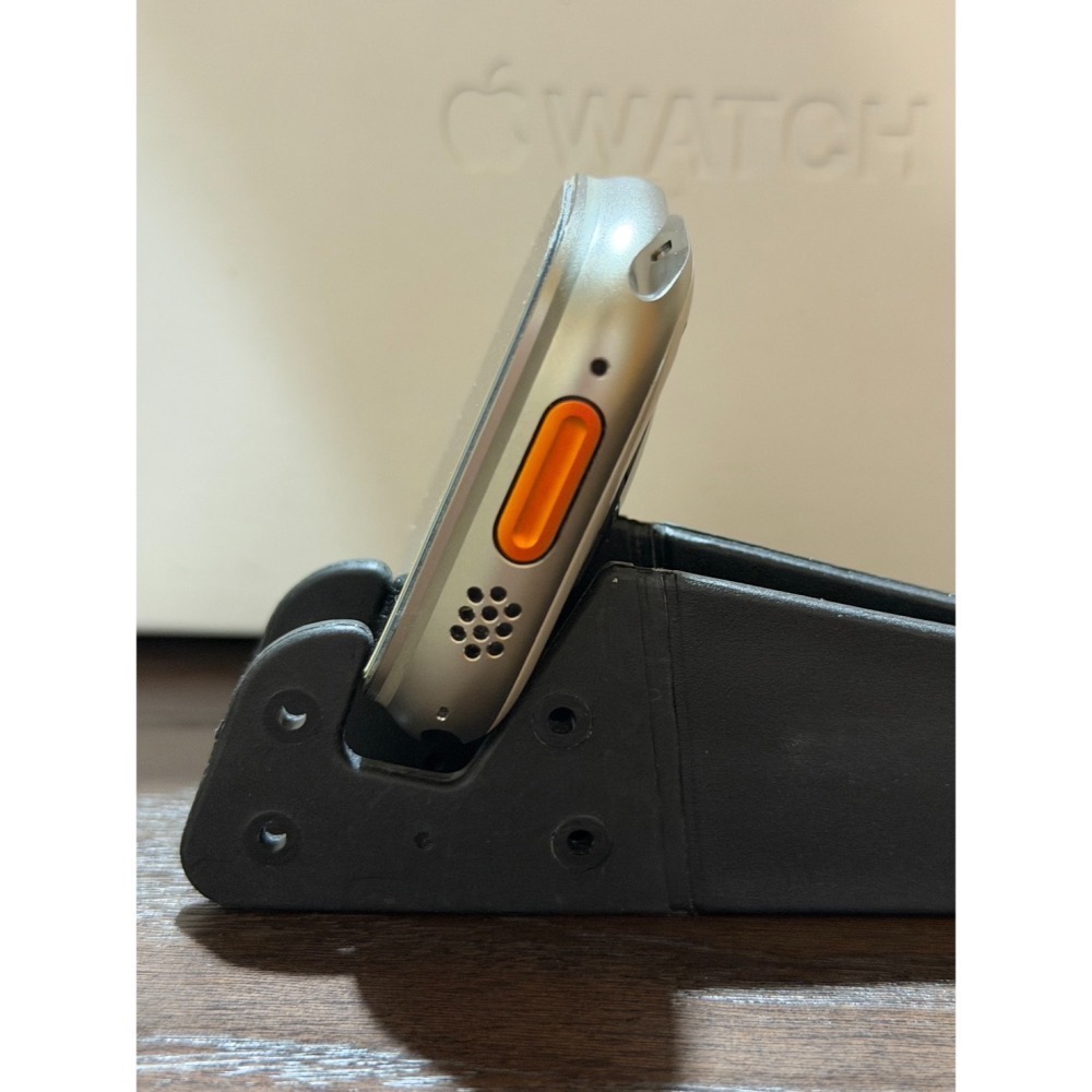 Apple Watch Ultra3 49mm LTE🔋100%⛑️保固-2026/12│外觀9成新│盒配齊全-細節圖3
